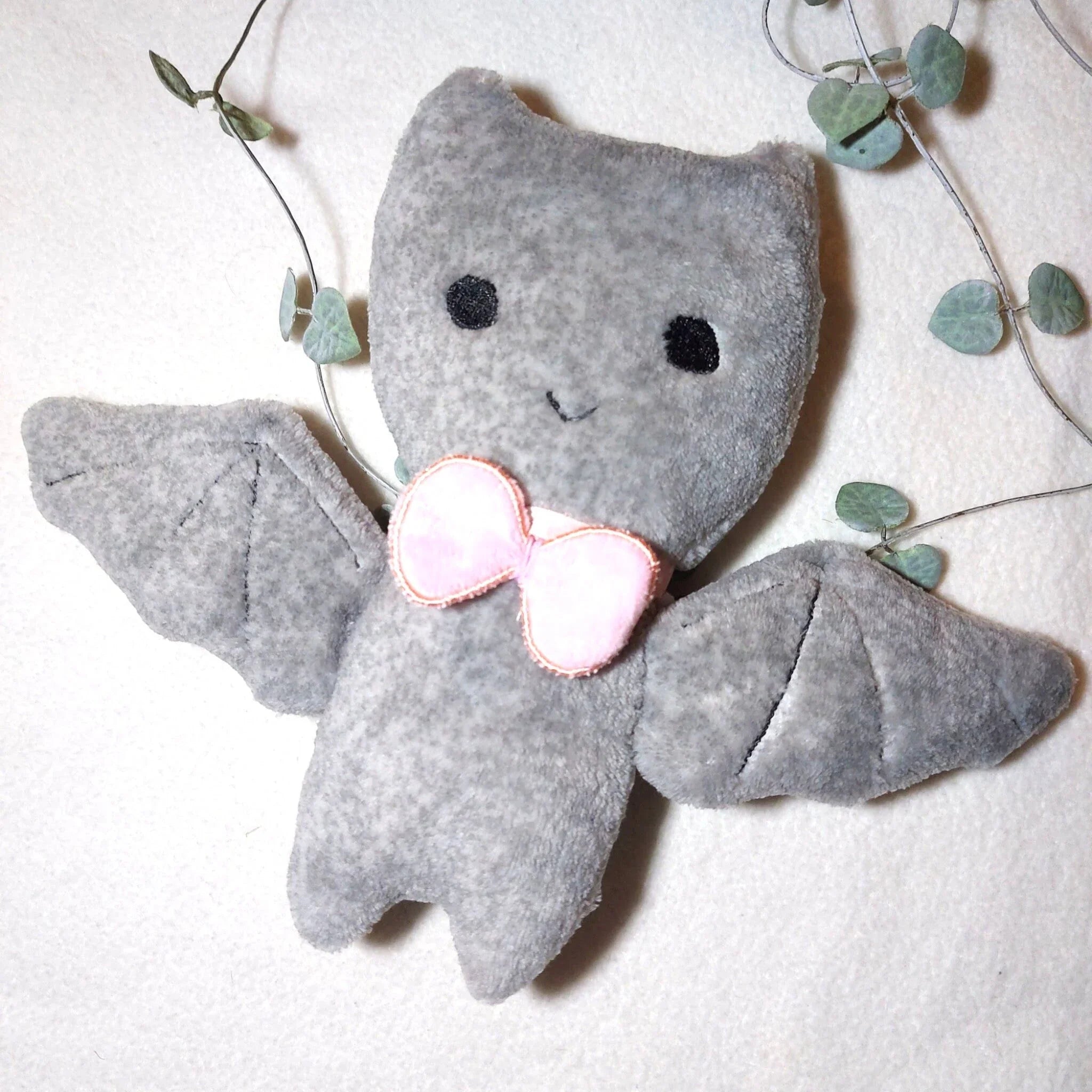 ITH Stickdatei Fledermaus Kuscheltier