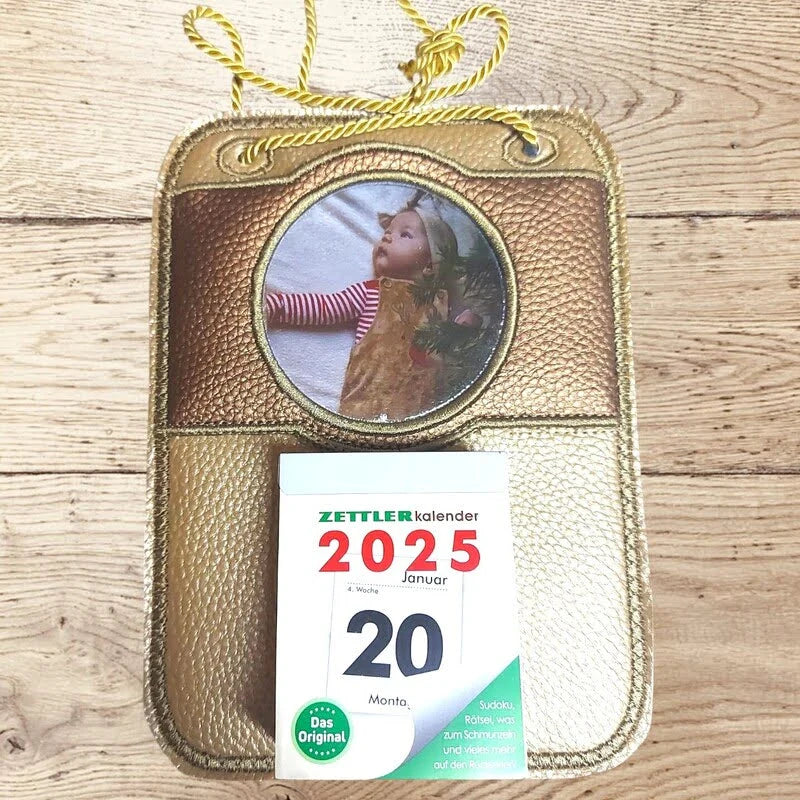 ITH Stickdatei Kalenderblatt Abreißkalender Größe 15x24cm von stiXXie by lajana