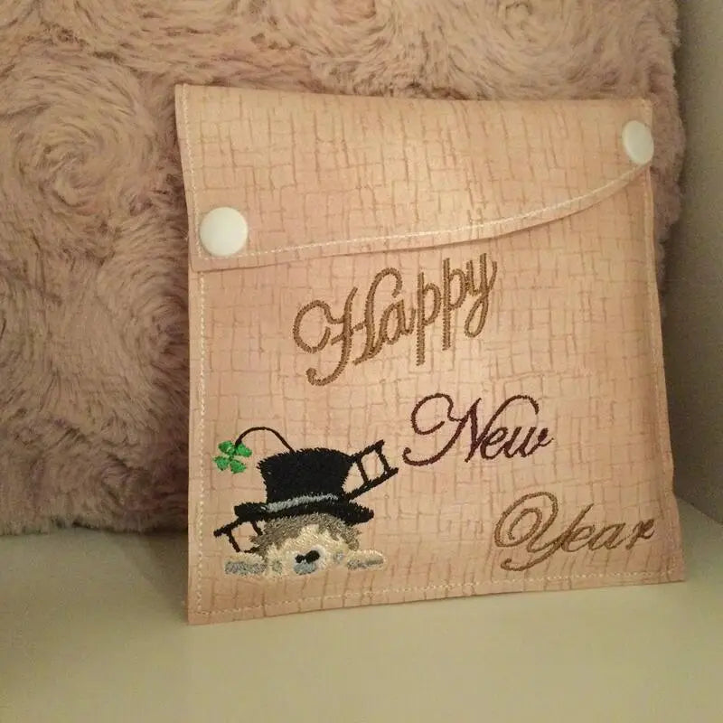 ITH Stickdatei Knopftasche Blanko von stiXXie by lajana