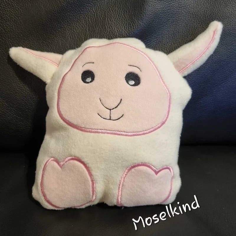 ITH Stickdatei Kuschellamm Lasse von stiXXie by lajana