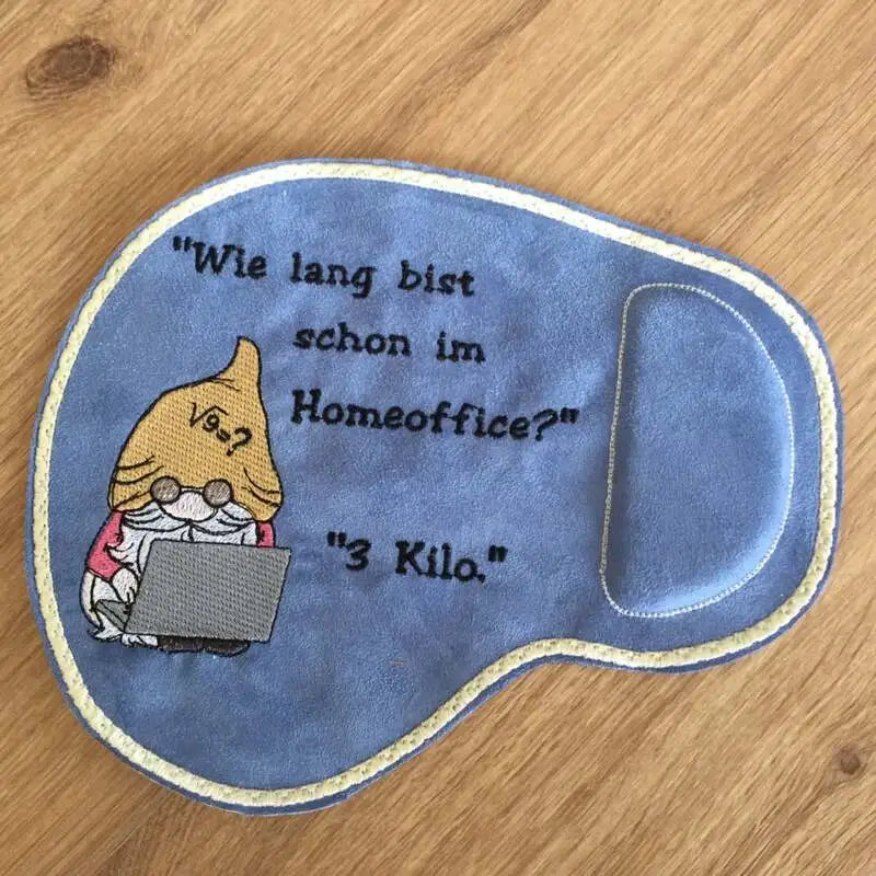 ITH Stickdatei Mousepad mit Sprüchen von stiXXie by lajana