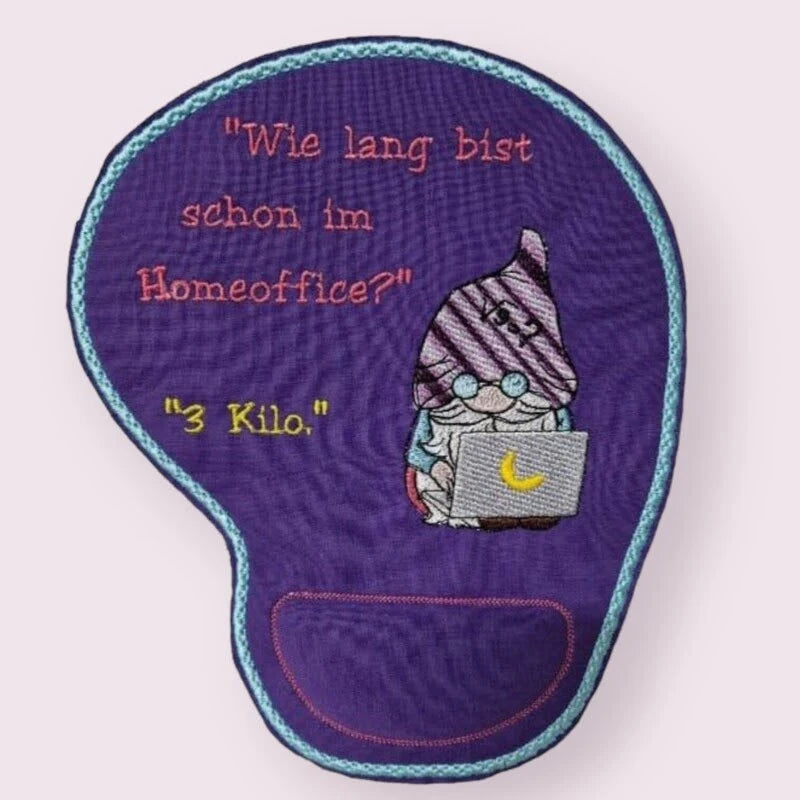 ITH Stickdatei Mousepad mit Sprüchen von stiXXie by lajana