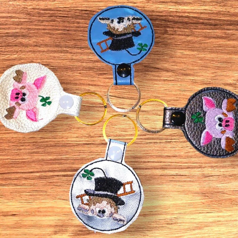 ITH Stickdatei Schlüsselanhänger Glücksbringer von stiXXie by lajana