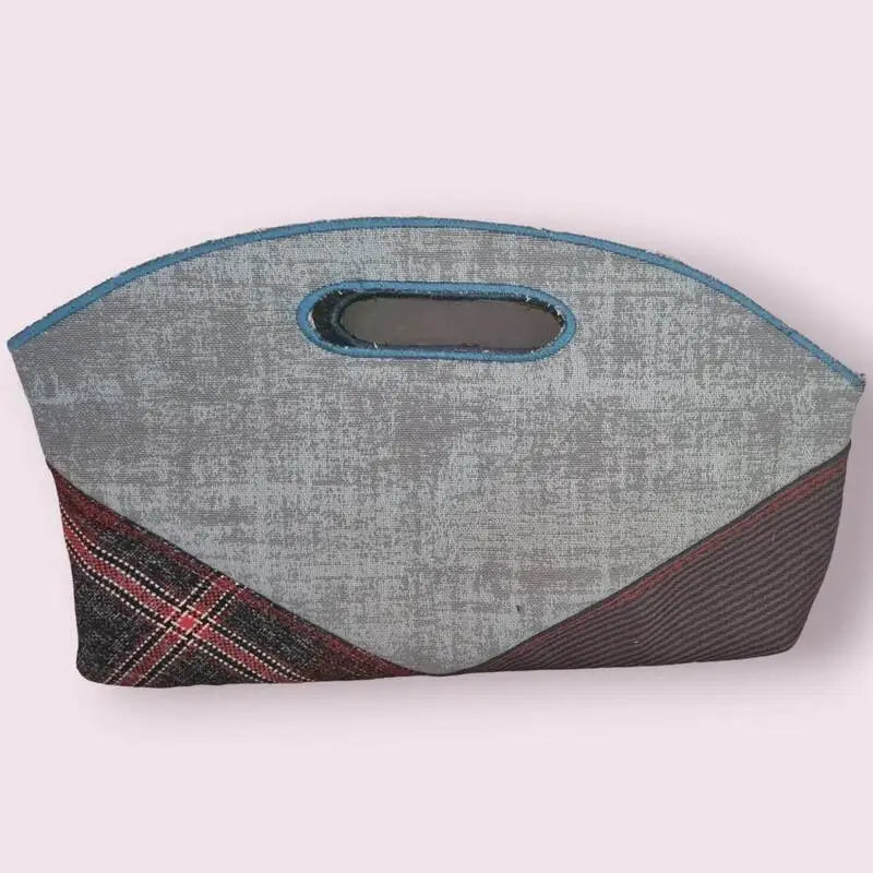 ITH Stickdatei Tasche mit Unterteilungen von stiXXie by lajana