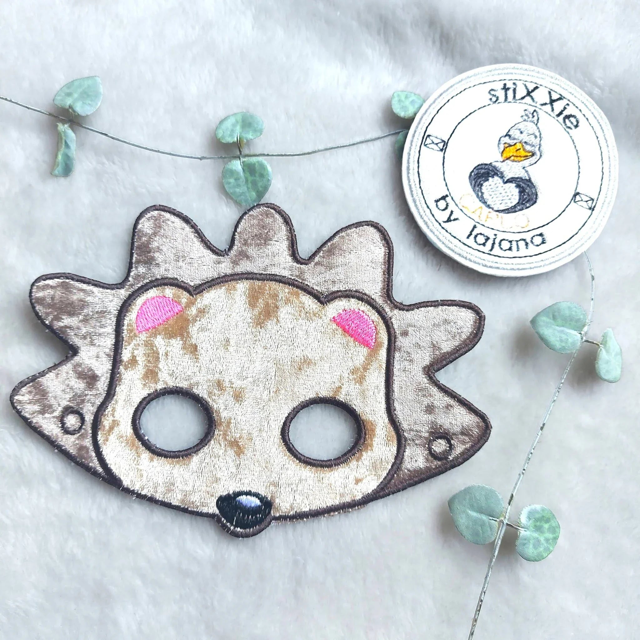 ITH Stickdatei Masken Fasching