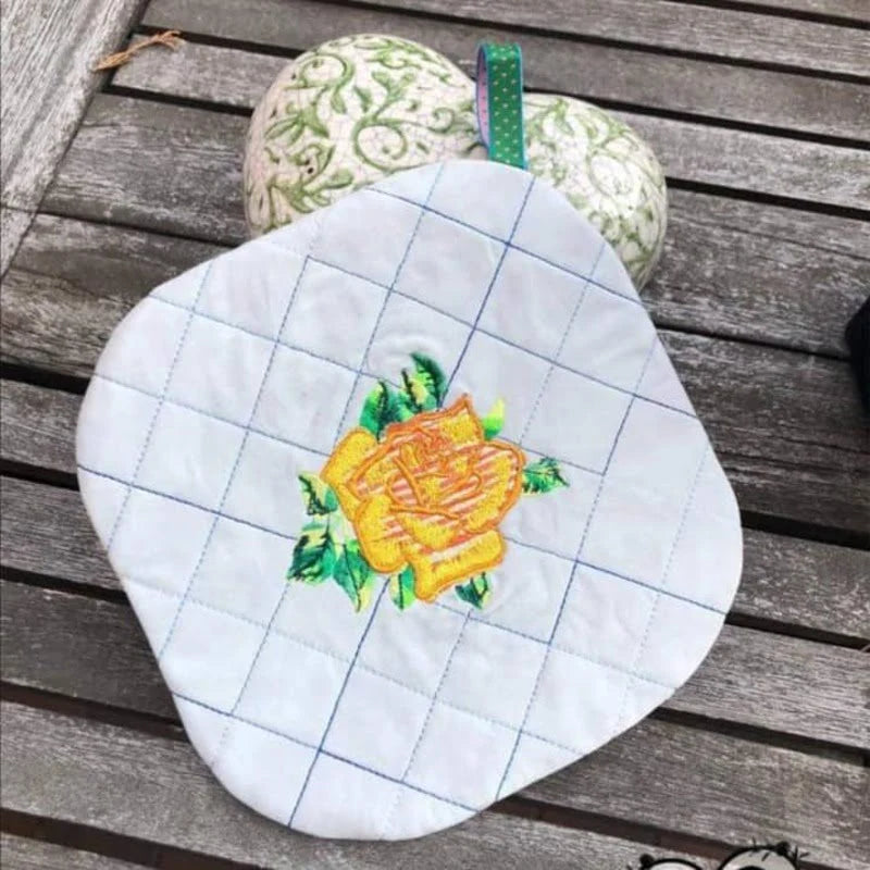 ITH Stickdatei Topfi Topflappen Blanko von stiXXie by lajana