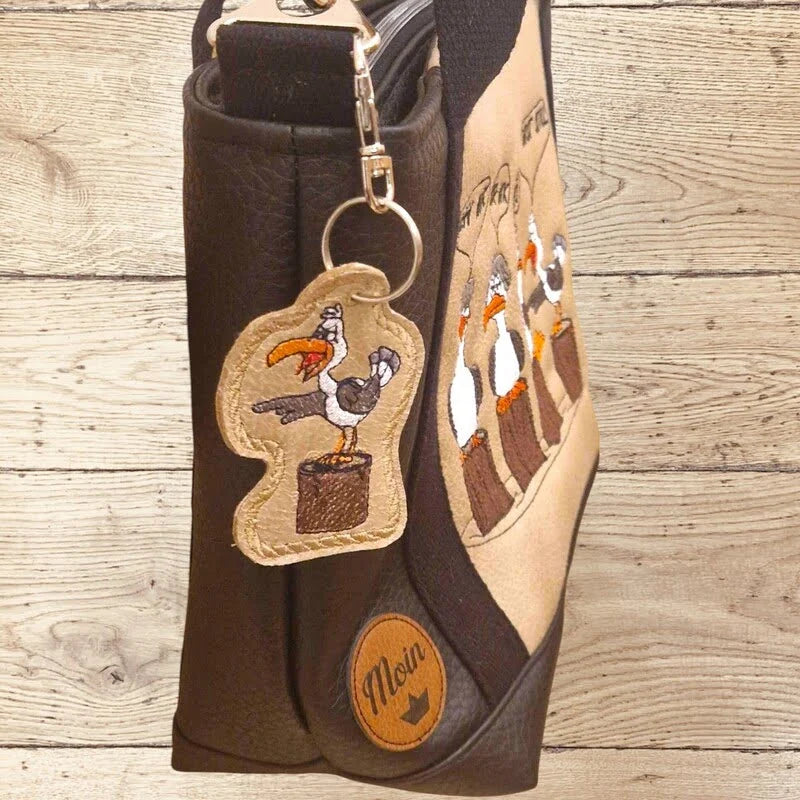 ITH Stickdatei Anhänger Möwe Carlo and friends von stiXXie by lajana