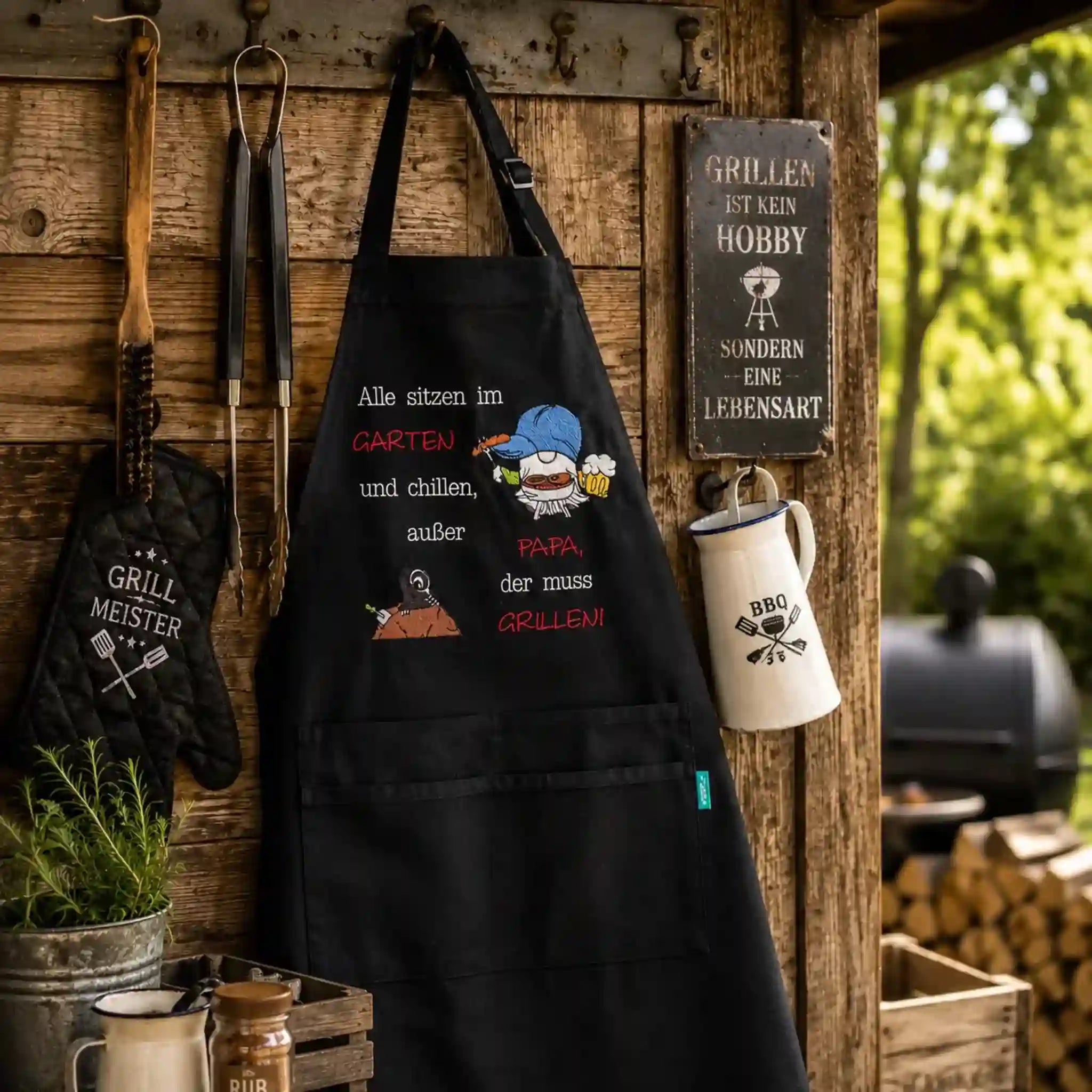 Stickdatei Garten- und Grillwichtel mit Sprüchen 🌿 – 5 Motive + 2 Sprüche