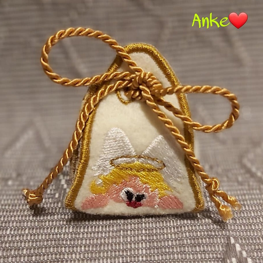 ITH Stickdatei Gifts (Geschenke) von stiXXie by lajana