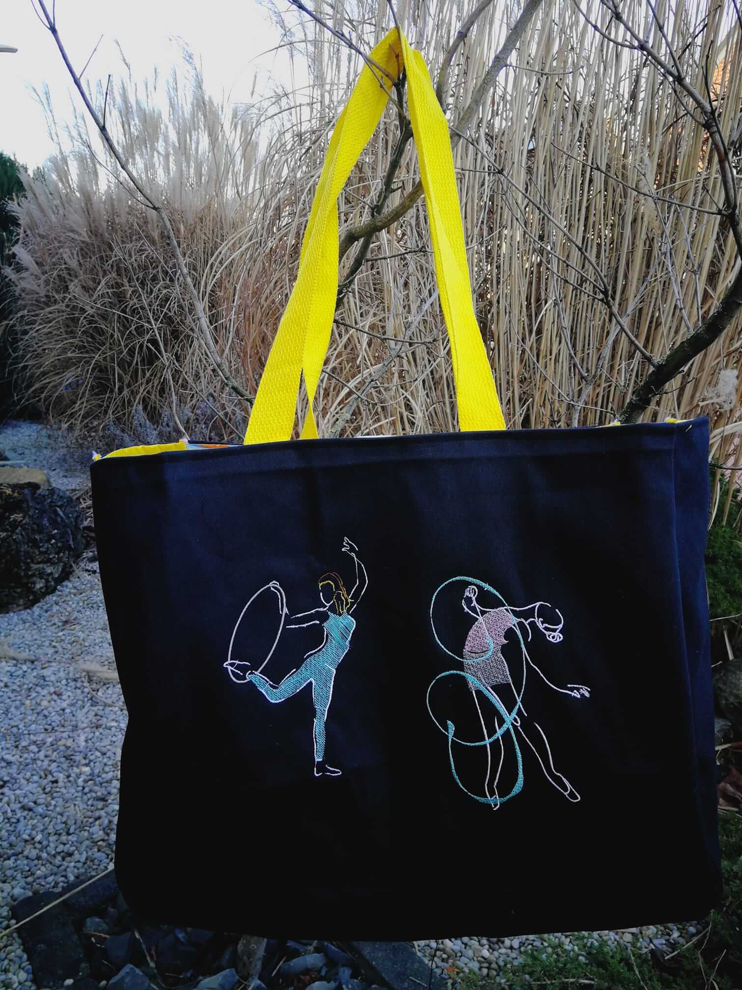 Stickdatei Tanzen mit Sprüchen von stiXXie by lajana