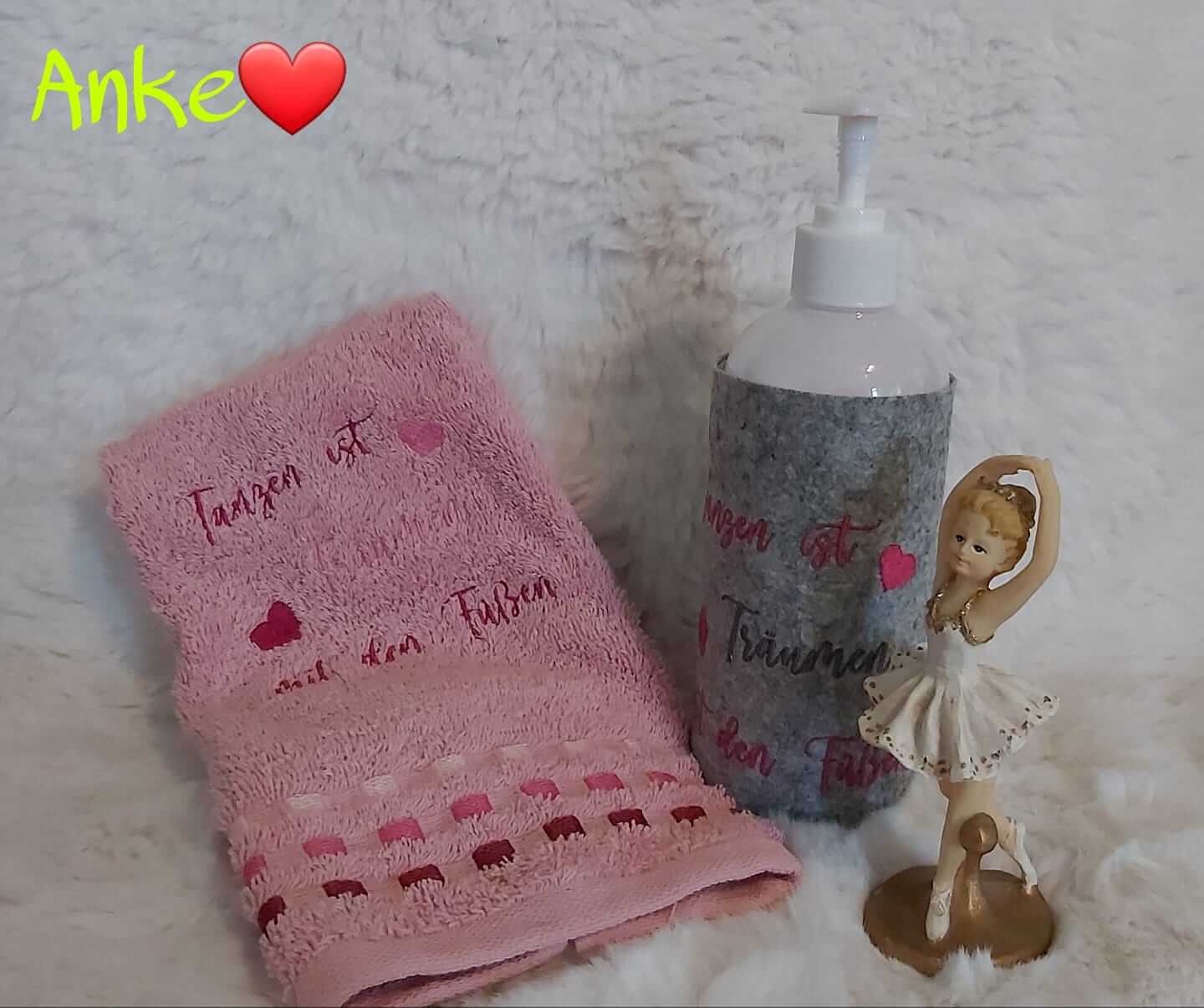 Stickdatei Tanzen mit Sprüchen von stiXXie by lajana