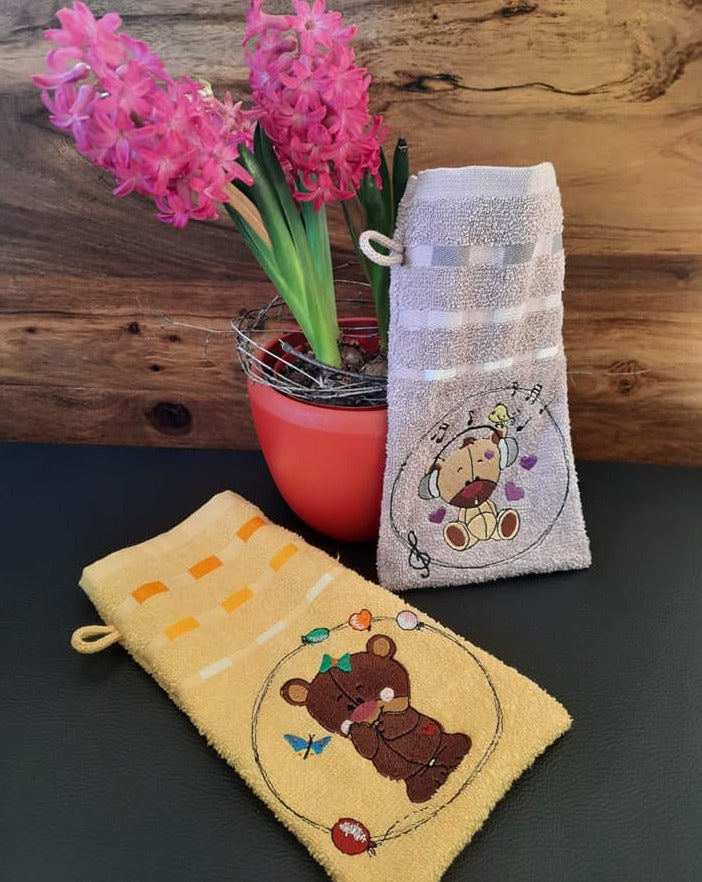 Stickdatei Doodlerahmen Set Teil 2 von stiXXie by lajana