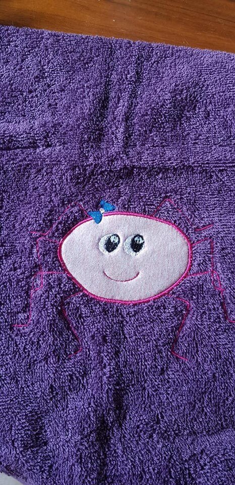 Stickdatei Spinnenfamilie Doodle Applikation von stiXXie by lajana