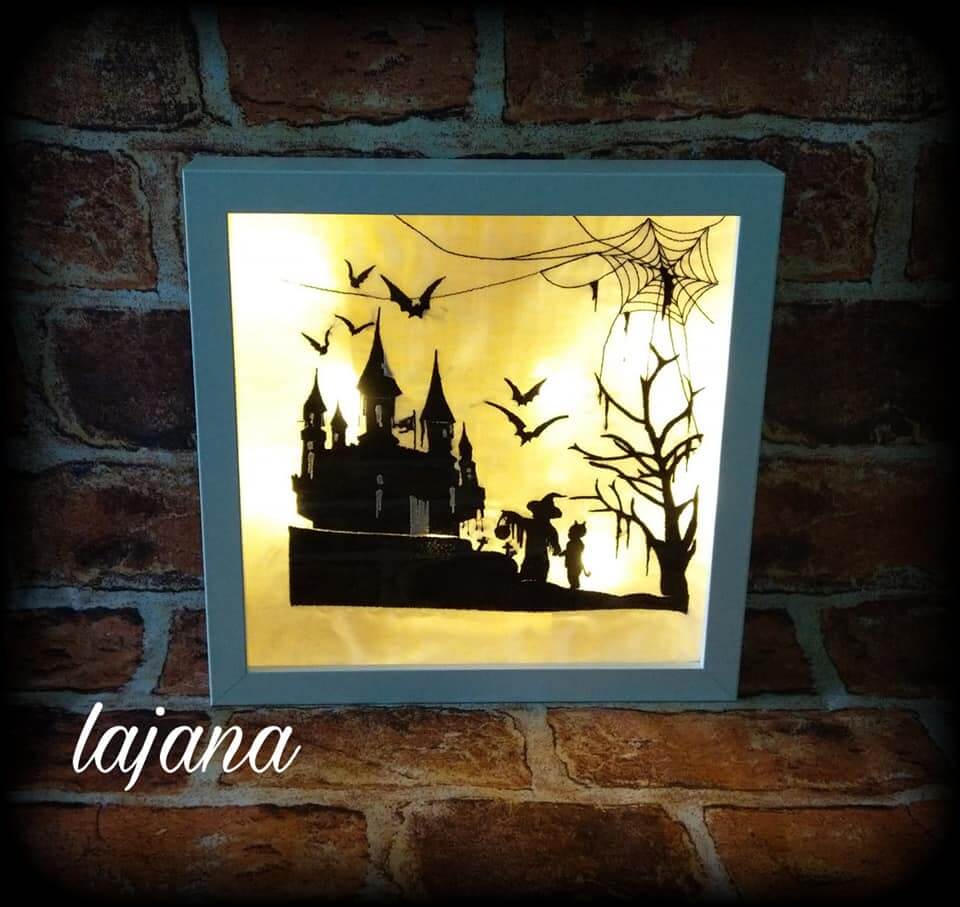 Stickdatei Gruselschloss im Scherenschnitt-Stil von stiXXie by lajana