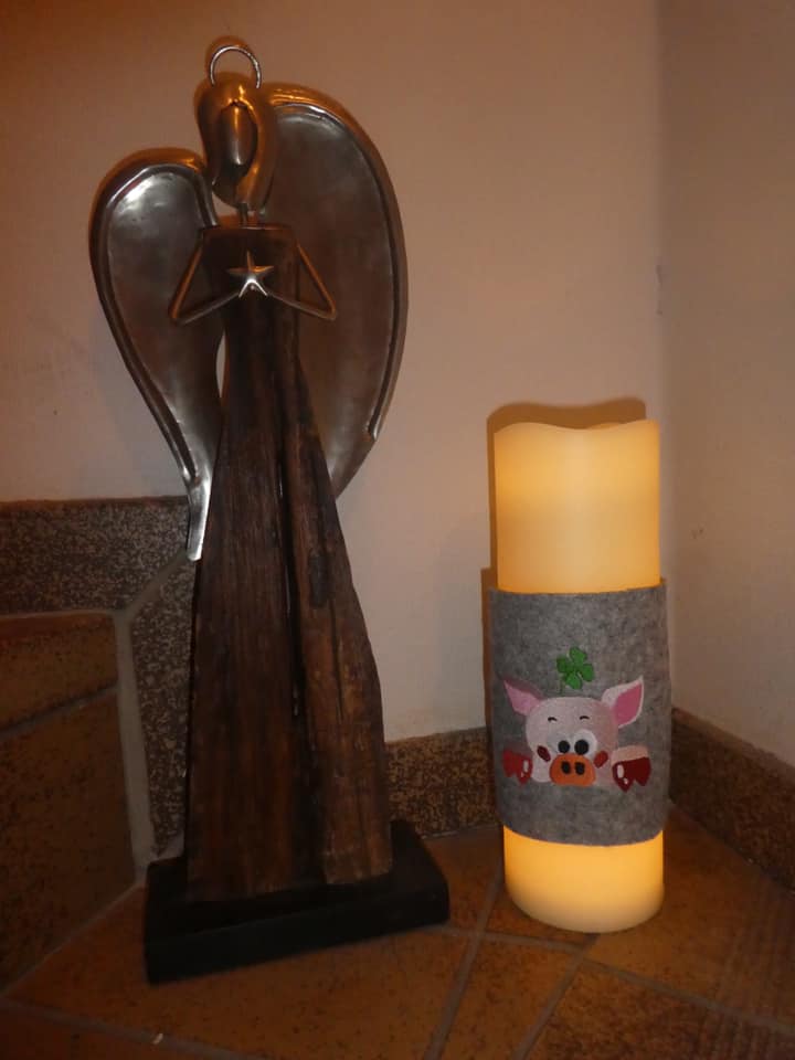 Stickdatei Schornsteinfeger und Schwein von stiXXie by lajana