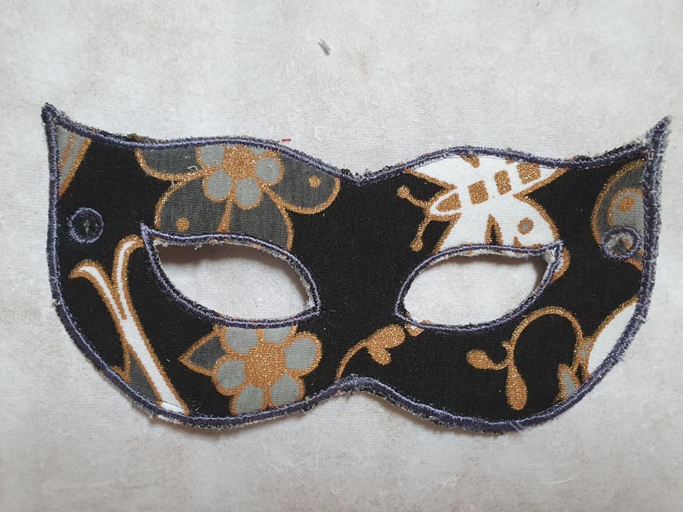 ITH Stickdatei Party Masken von stiXXie by lajana