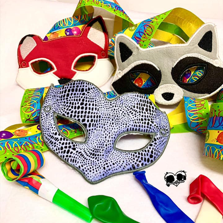 ITH Stickdatei Party Masken von stiXXie by lajana