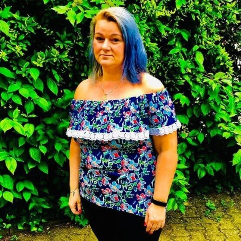 Carmenbluse Schnittmuster E-Book lajana Off-Shoulder-Shirt von stiXXie by lajana