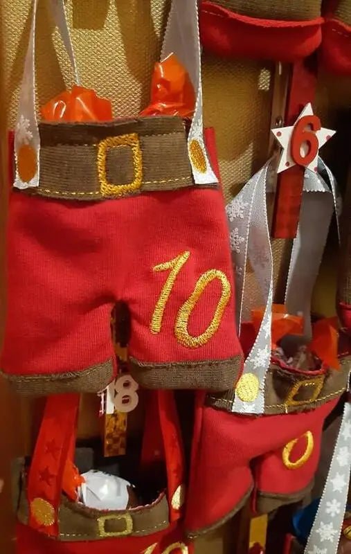 ITH Stickdatei Adventskalender Hosen von stiXXie by lajana