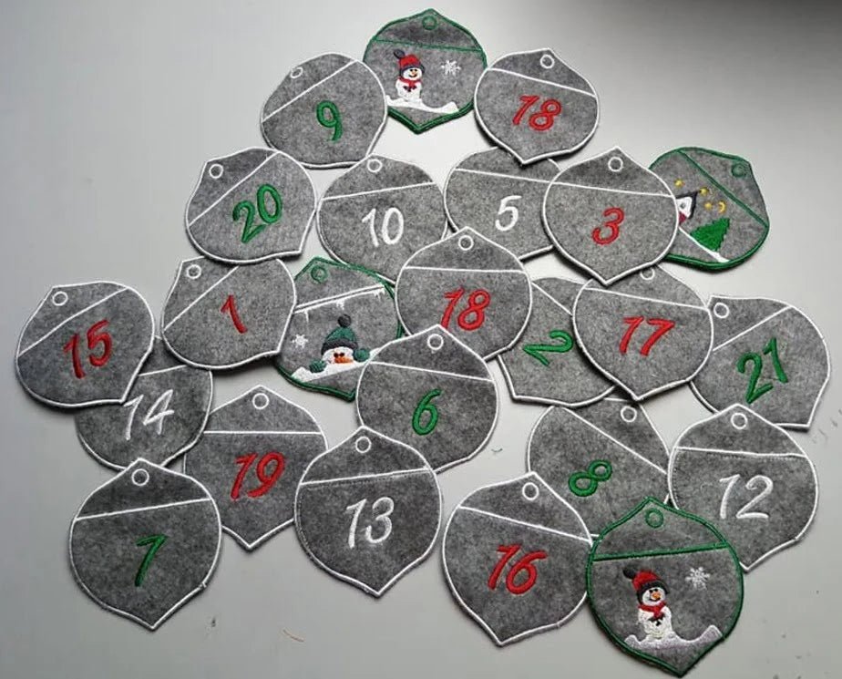 ITH Stickdatei Adventskalender Kugeln von stiXXie by lajana