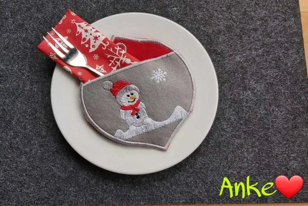 ITH Stickdatei Adventskalender Kugeln von stiXXie by lajana