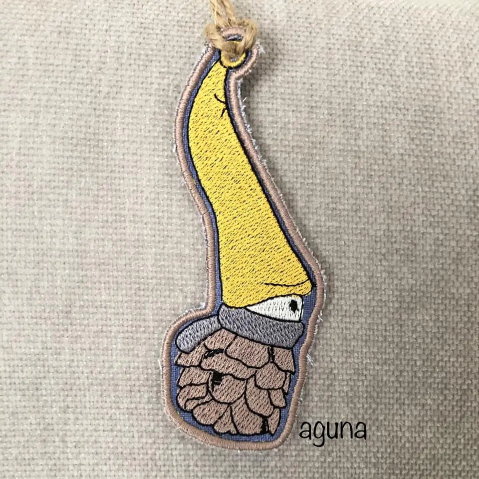 ITH Stickdatei Tannenzapfen Wichtel von stiXXie by lajana