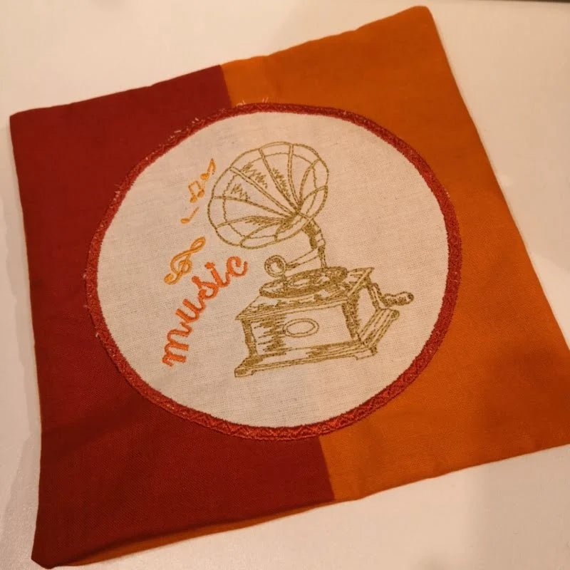 Stickdatei Grammophon Vintage von stiXXie by lajana