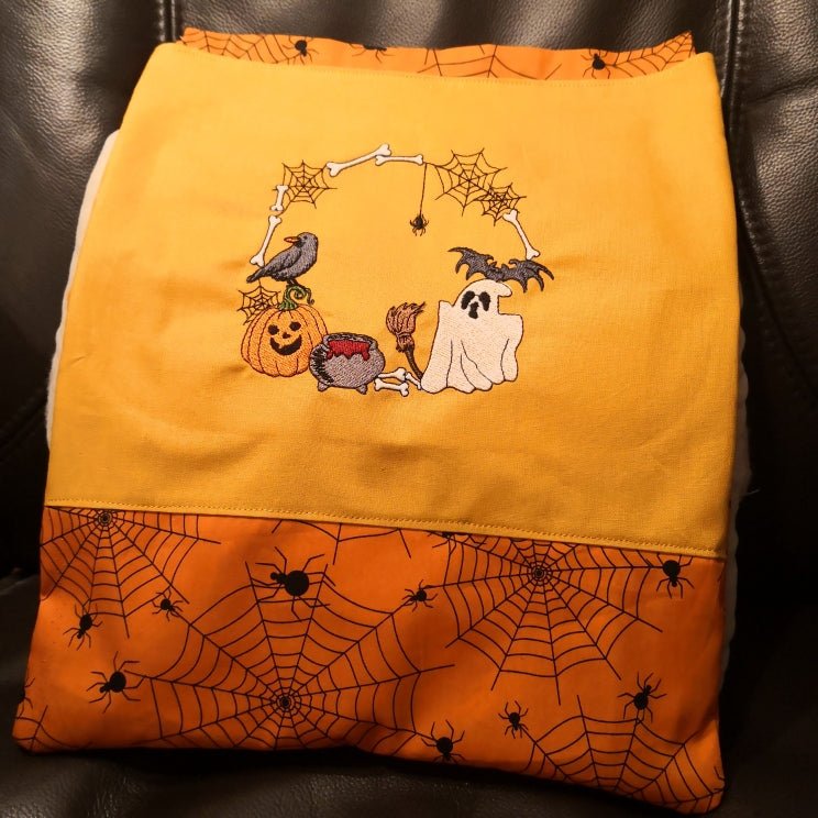 Stickdatei Halloweenrahmen von stiXXie by lajana