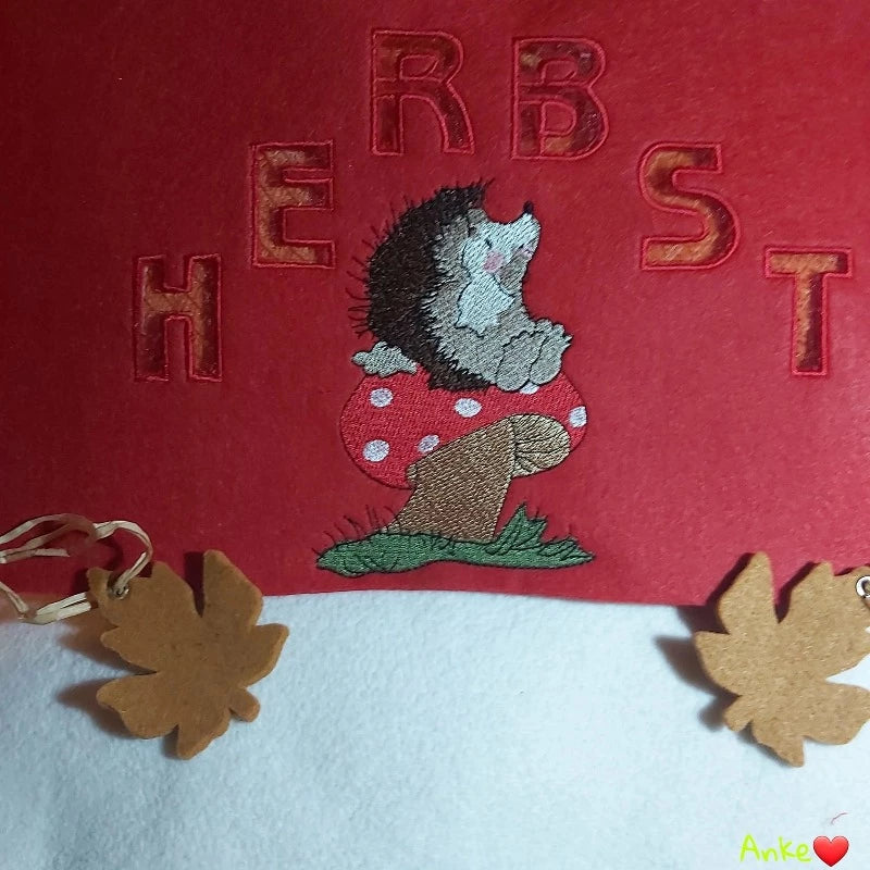 Stickdatei Igel Herbstdekoration von stiXXie by lajana