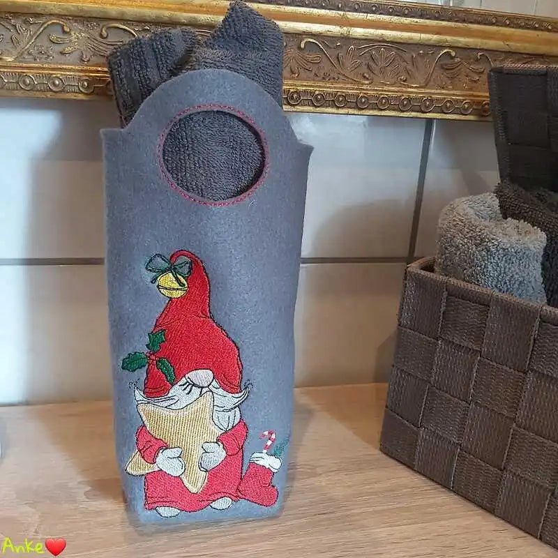 Stickdatei Nikolaus Wichtel mit Spruch von stiXXie by lajana