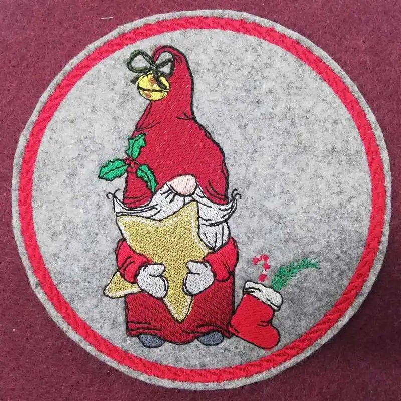 Stickdatei Nikolaus Wichtel mit Spruch von stiXXie by lajana