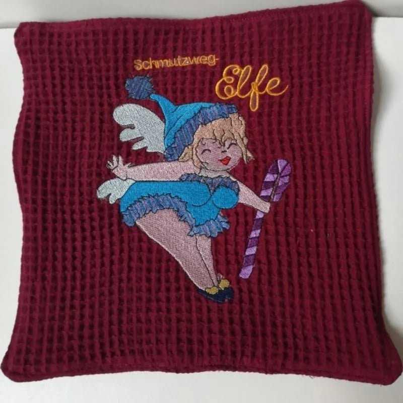 Stickdatei Zarte Elfe mit Spruch von stiXXie by lajana