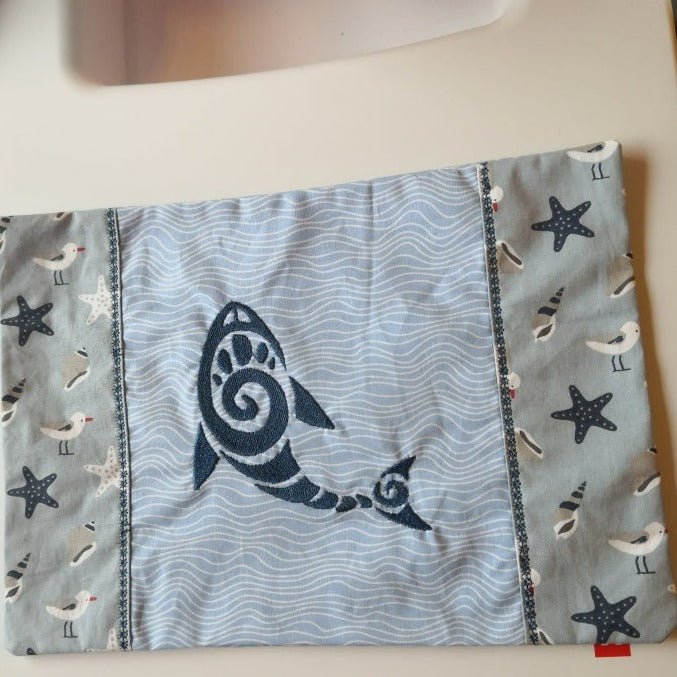 ITH Stickdatei Kissen rechteckig mit Unterteilungen von stiXXie by lajana