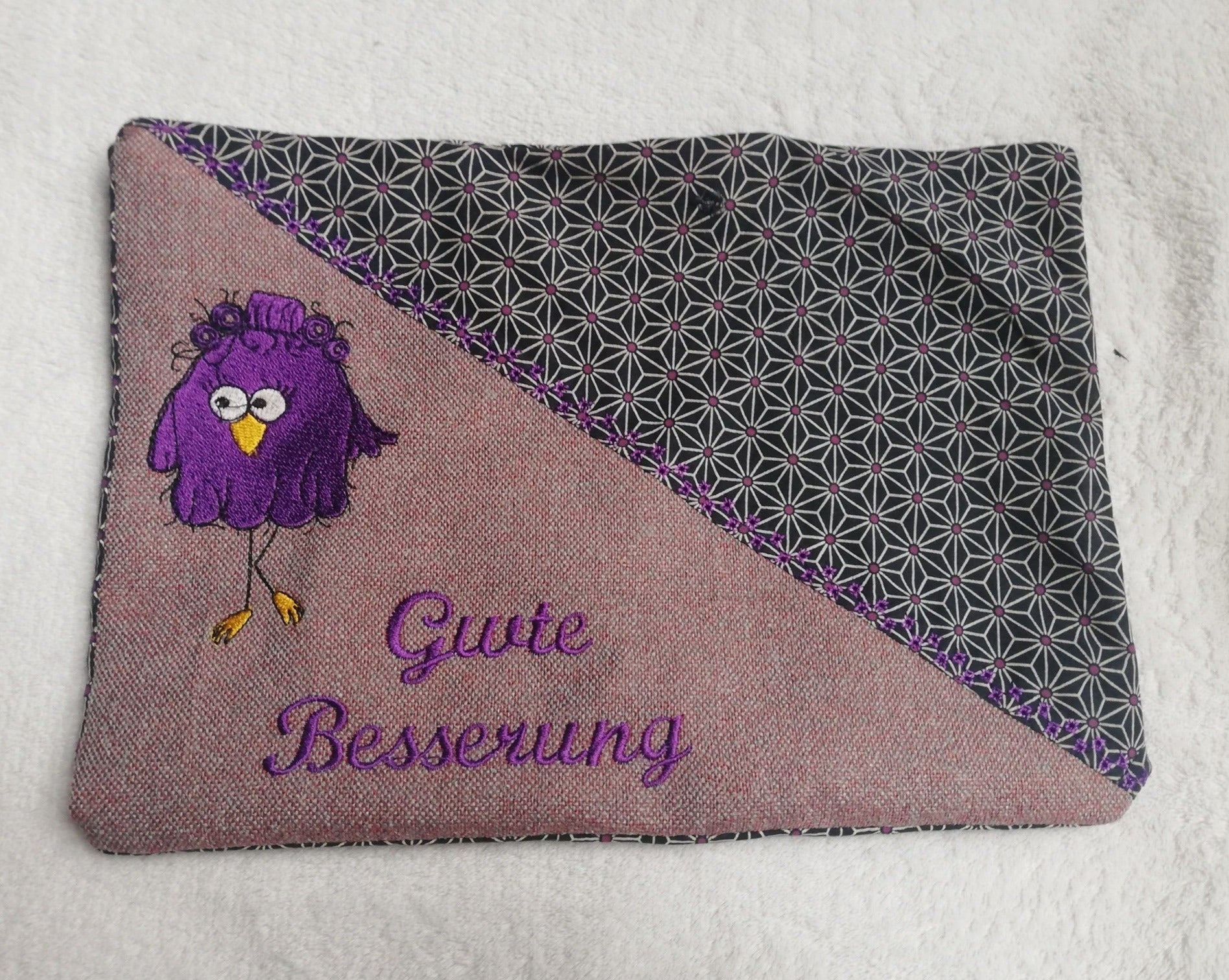 ITH Stickdatei Kissen rechteckig mit Unterteilungen von stiXXie by lajana