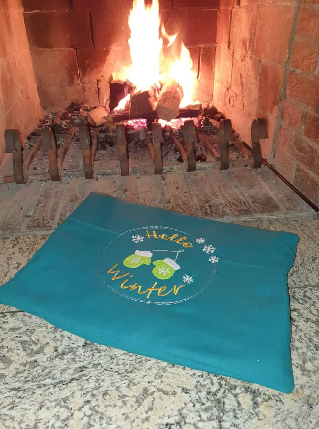 Stickdatei DoodleAppli Hello Winter von stiXXie by lajana