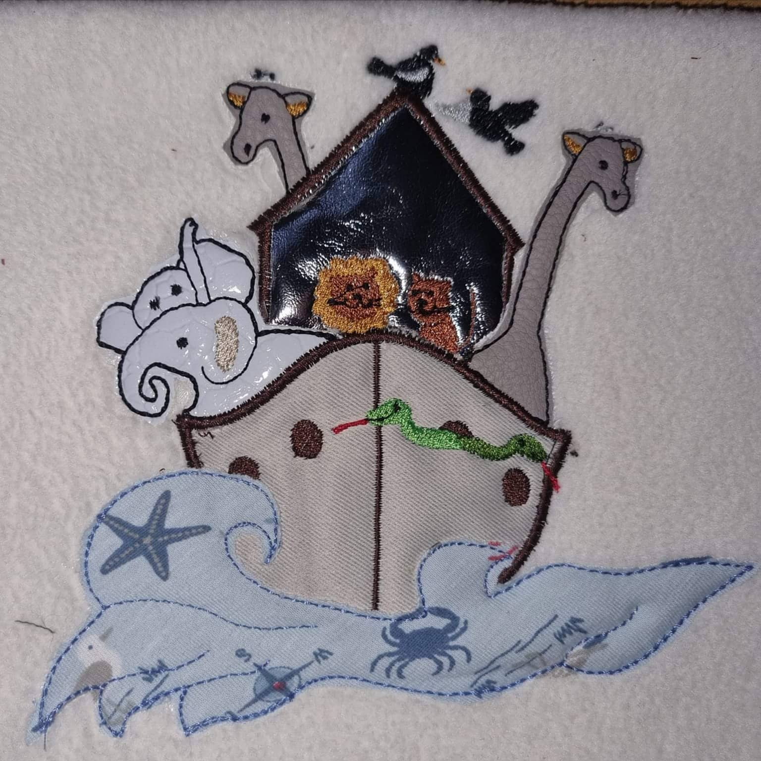 Stickdatei Arche Noah Doodle Applikation von stiXXie by lajana