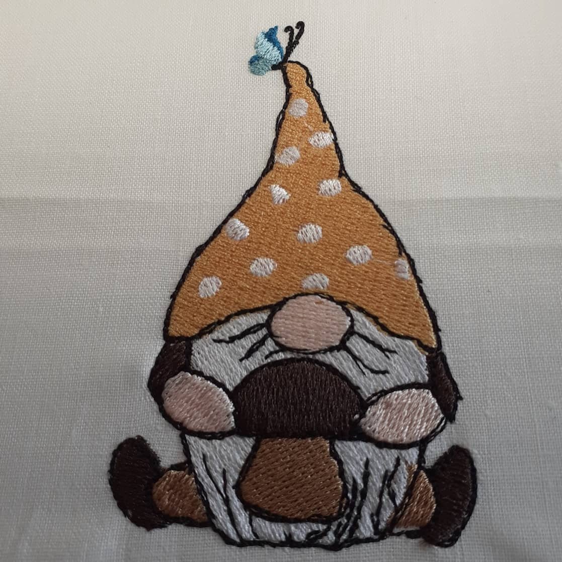 Stickdatei Wichtel Herbst von stiXXie by lajana