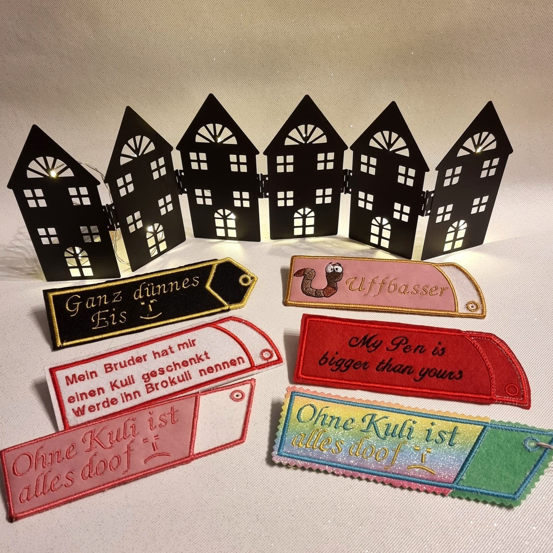 ITH Stickdatei Lesezeichen / Stifte-Etui von stiXXie by lajana