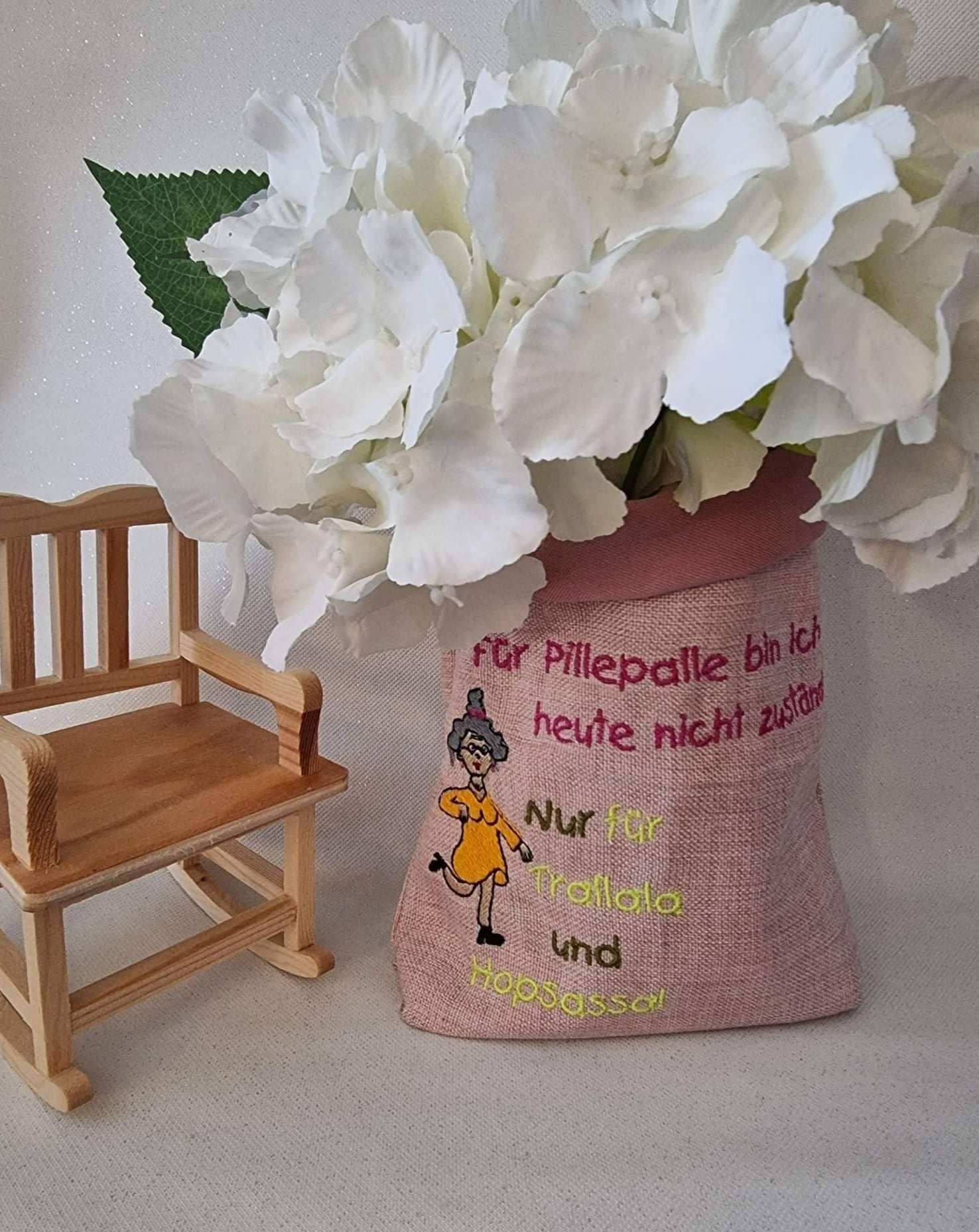 Stickdatei Sprüche Spruch Pillepalle-Trallala von stiXXie by lajana