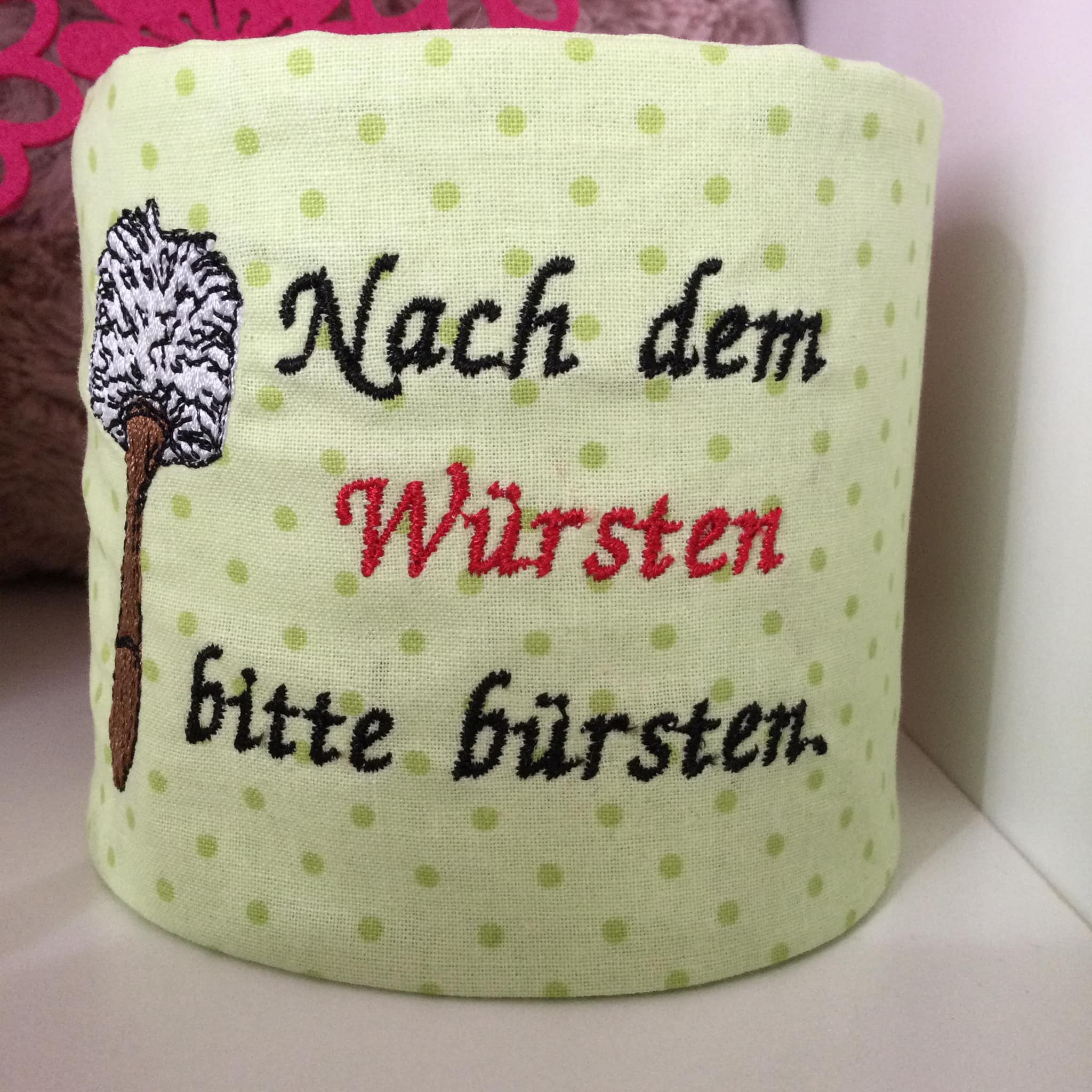 Stickdatei Sprüche für Klorollen-Verstecker von stiXXie by lajana