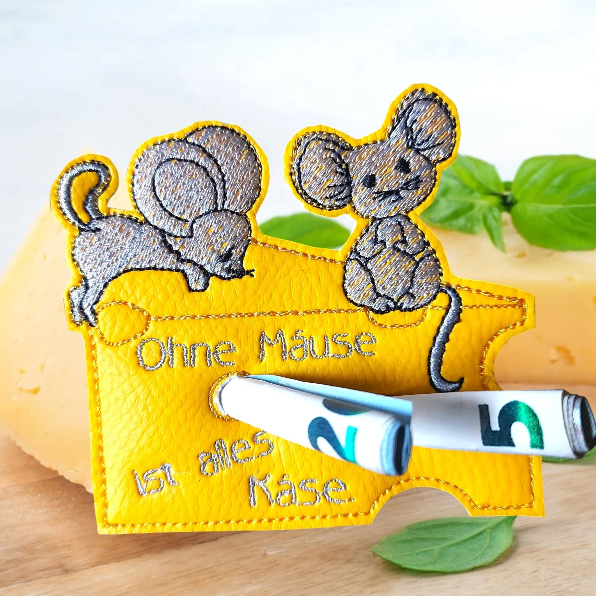 ITH Stickdatei Ohne Mäuse