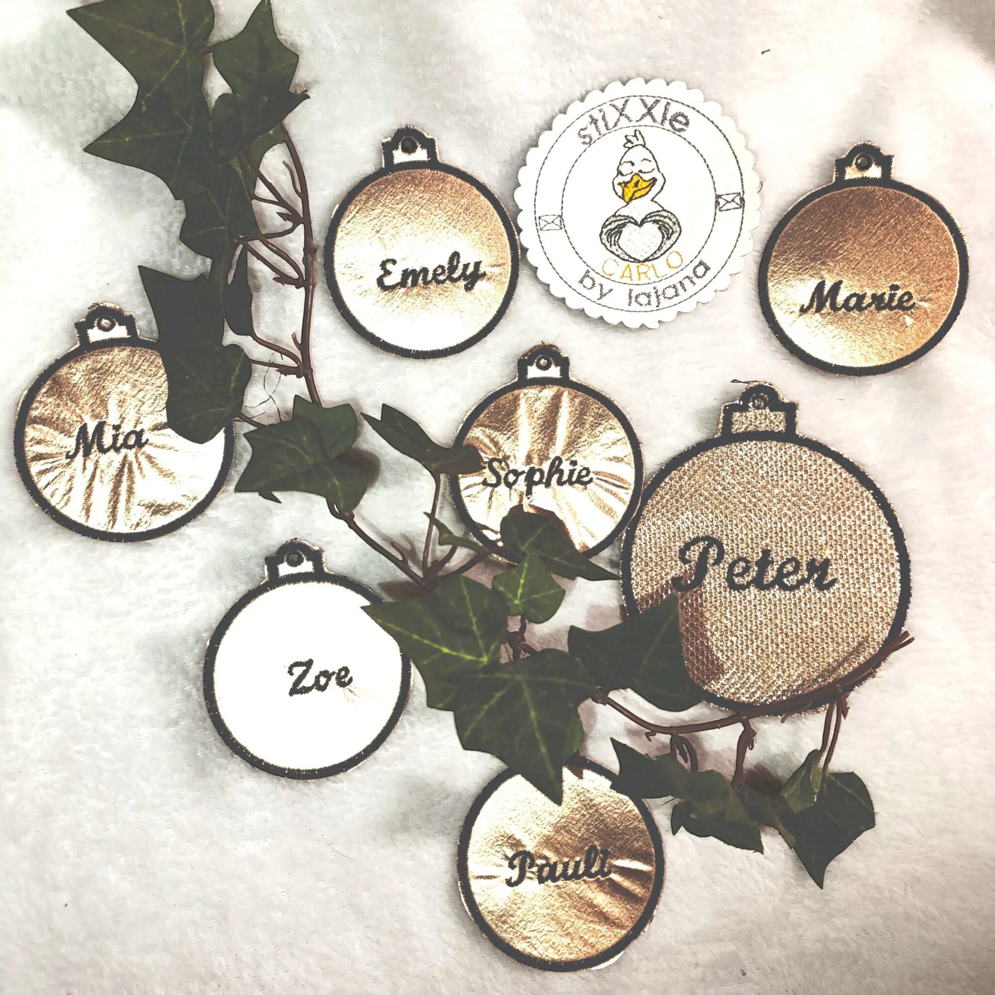 ITH Stickdatei Weihnachtskugel Blanko