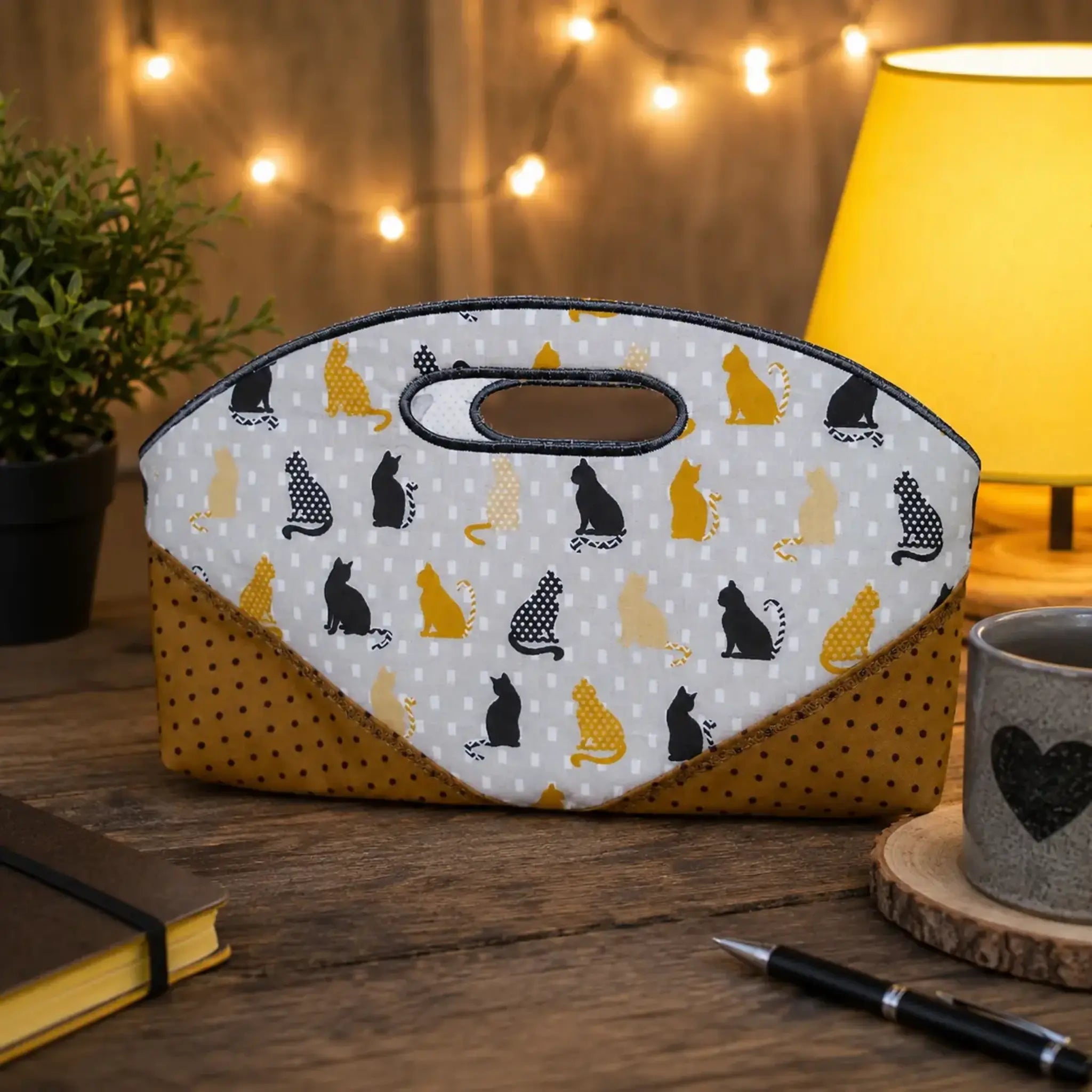 ITH Stickdatei Tasche mit Unterteilungen