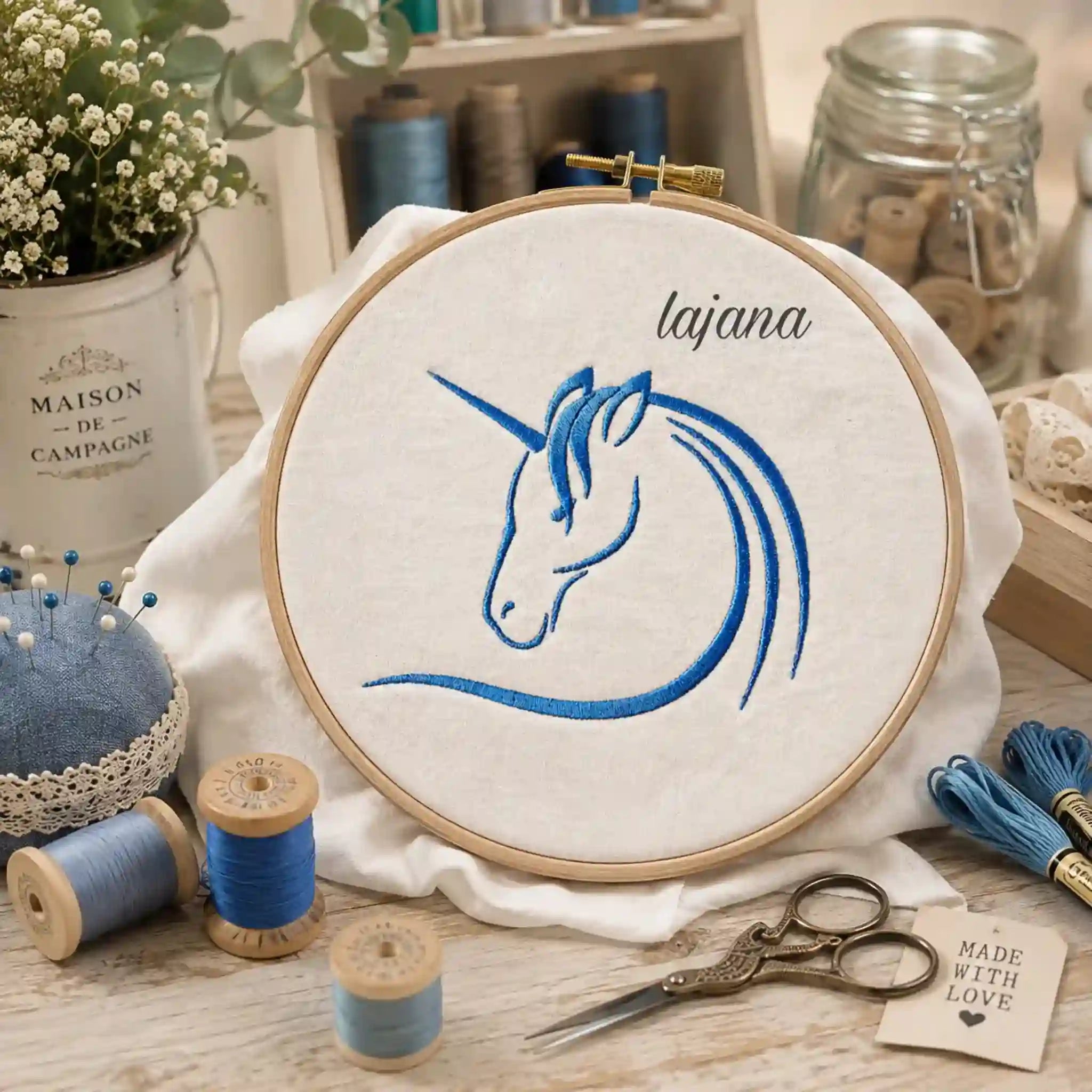 Stickdatei Einhorn Tribal – Edles Fantasy-Motiv