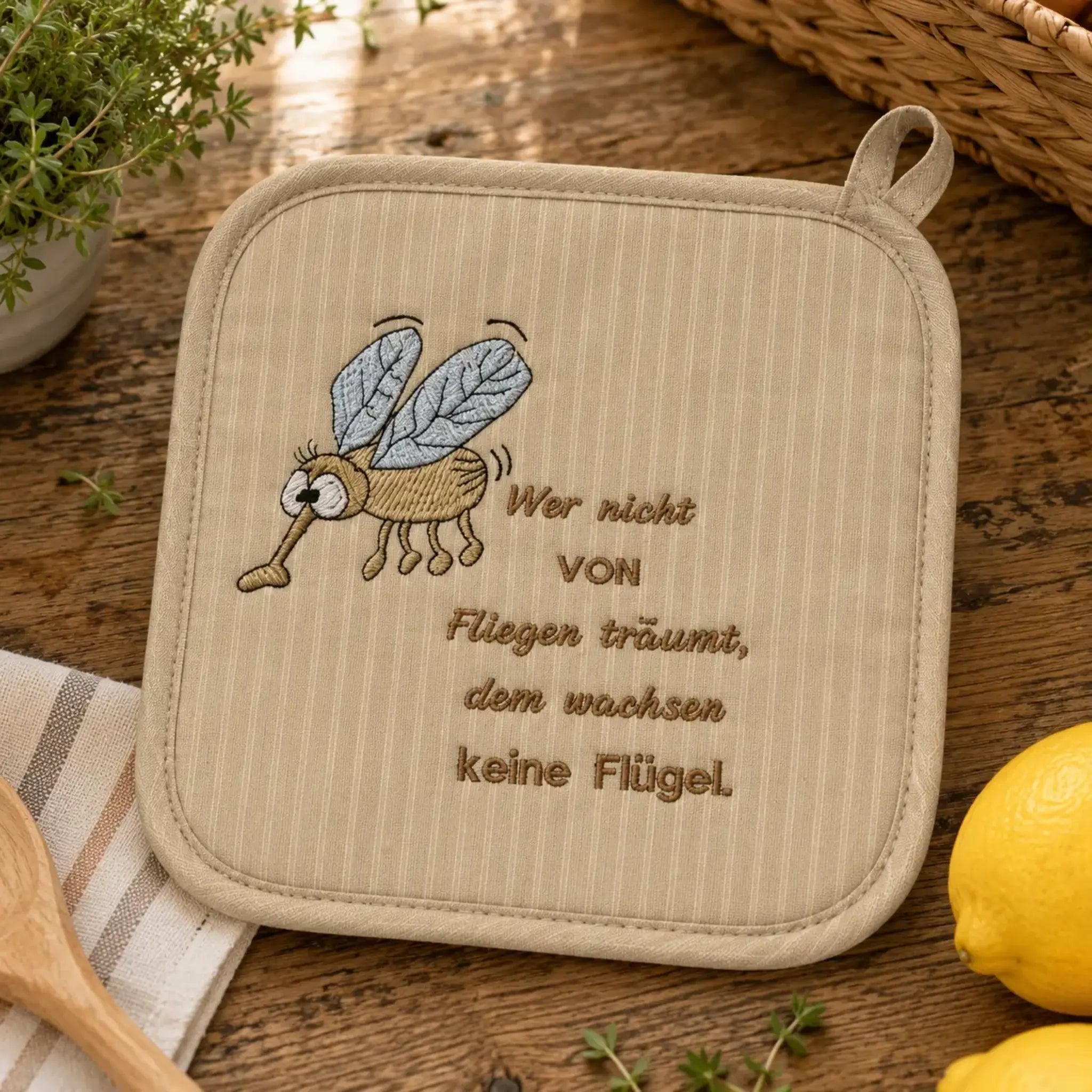 Fliege Marta Stickdatei mit Spruch – Lustig & Witzig