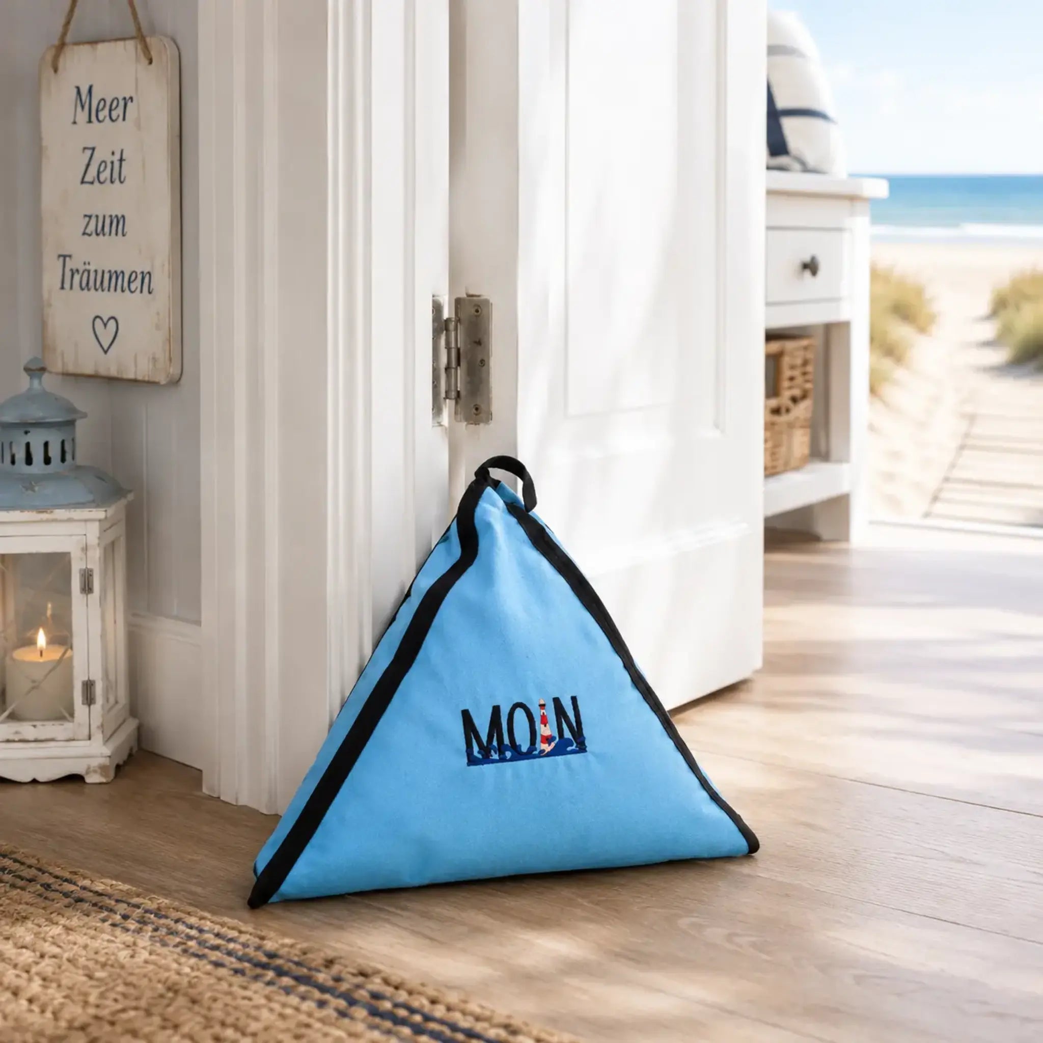 Stickdatei Leuchtturm mit Spruch MOIN – Maritimes Stickmotiv