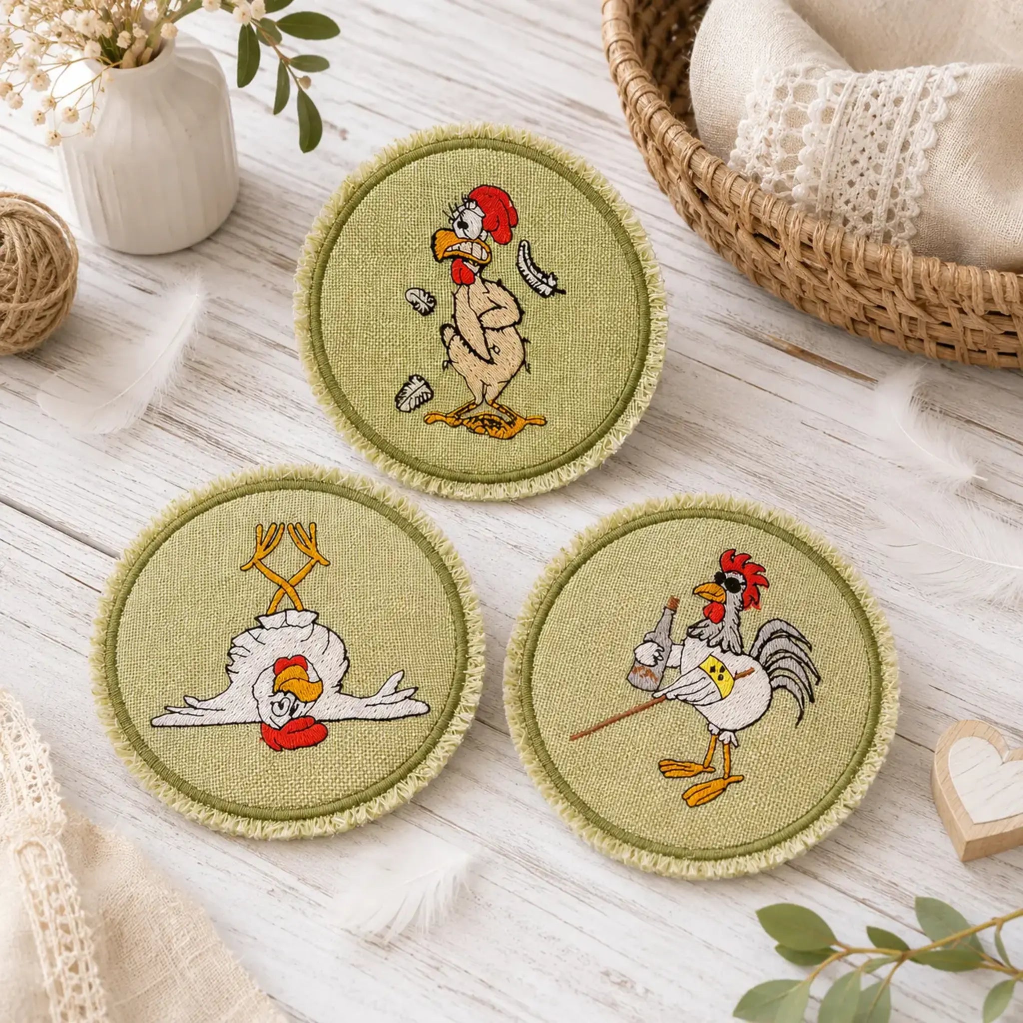 Stickdatei Verrückte Hühner – 3 witzige Designs