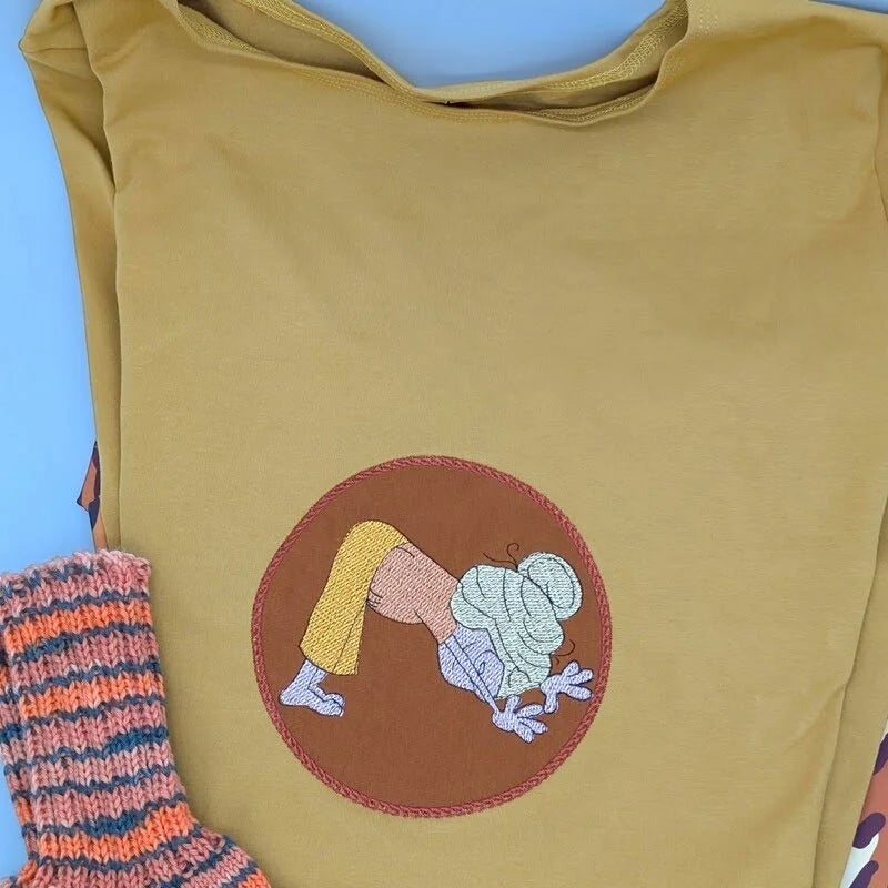 Wichtel Yoga Stickdatei frech – ITH Anhänger