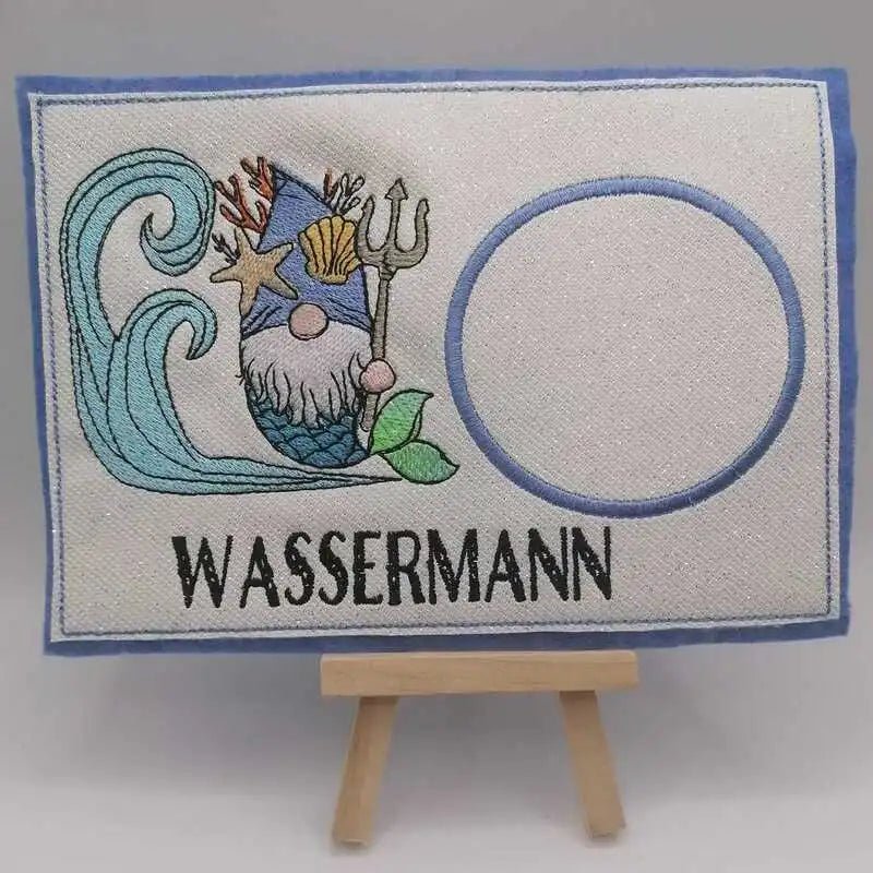 Stickdatei Wichtel Sternzeichen Wassermann von stiXXie by lajana